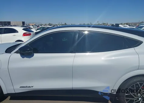 2022 Ford Mustang Mach-E Gt из США, поврежденный, VIN 3FMTK4SX6NMA24182